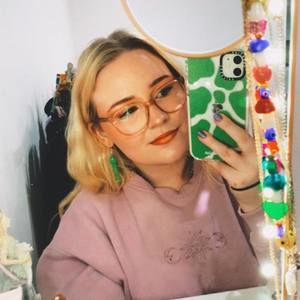 Meet your Posher, Zoe